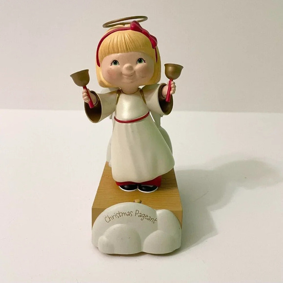 Hallmark Wireless Childrens Angel Choir Hope Christmas Pageant - Picture 1 of 17